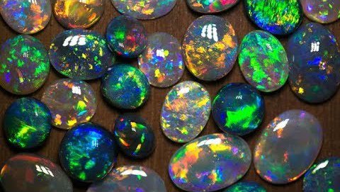 Black Opals Jewellery Style Tips