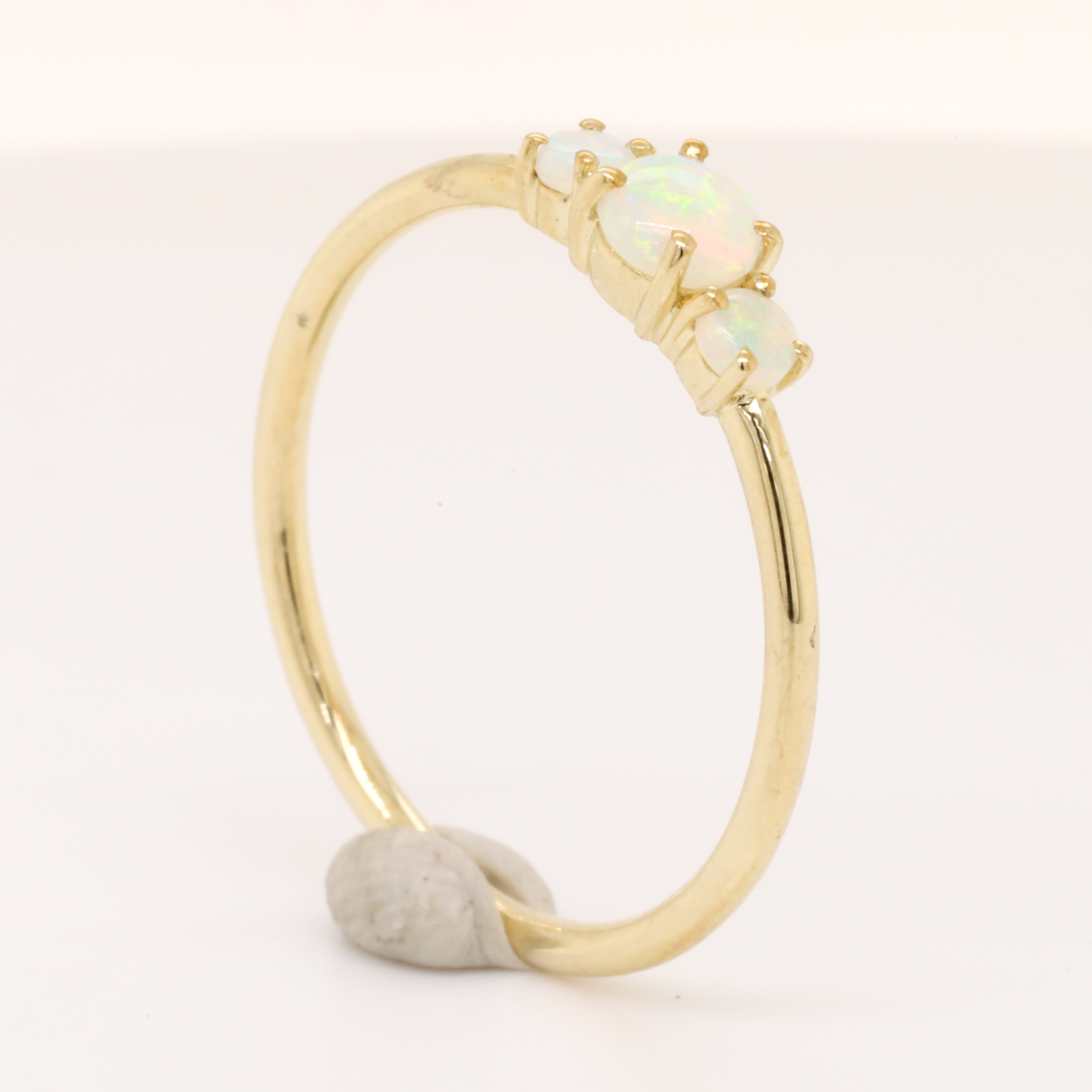Blue Green and Pink Yellow Gold Solid Australian White Opal Ring