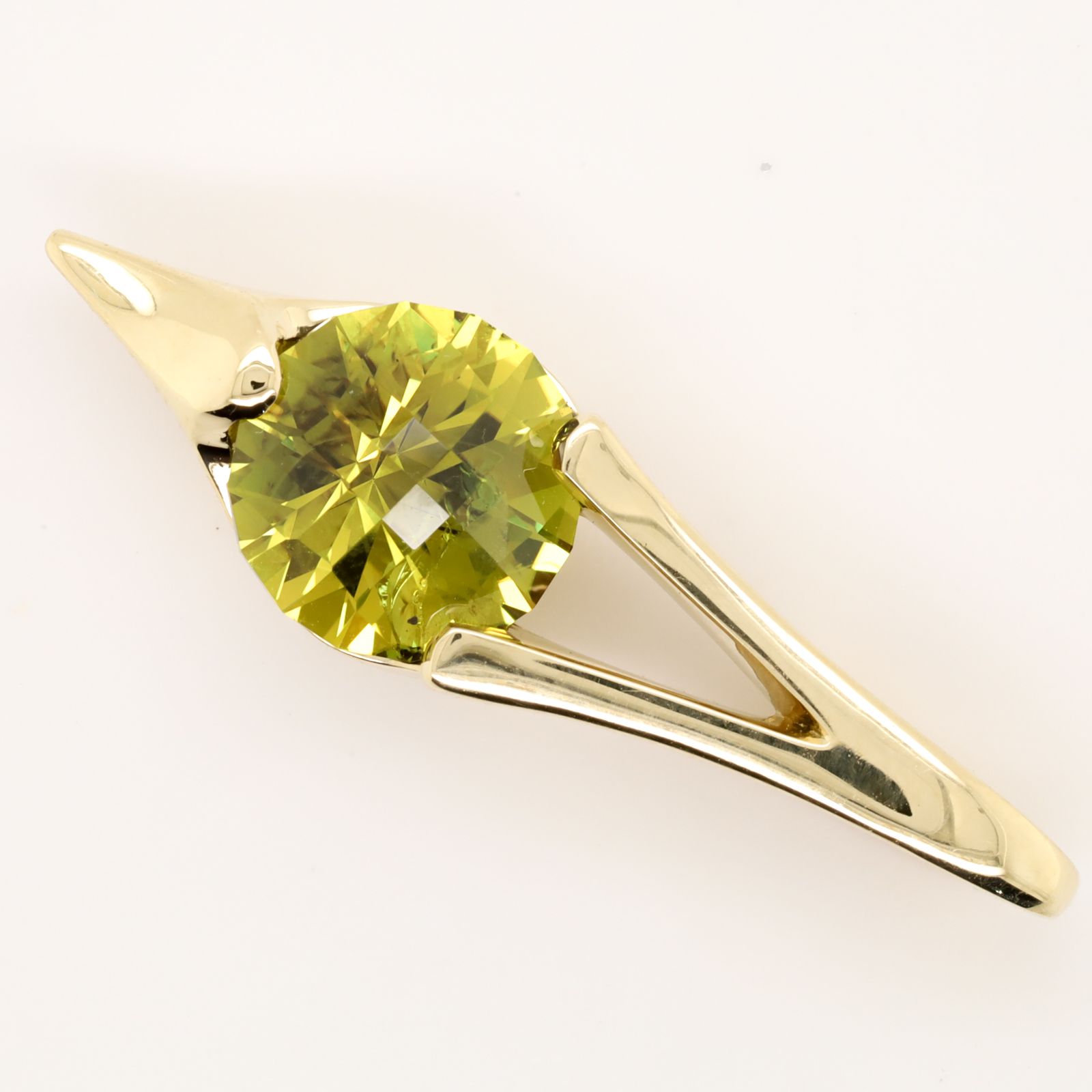 Yellow Green Yellow Gold Australian Sapphire Necklace Pendant