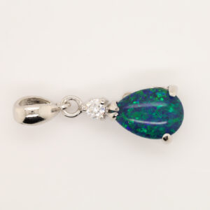 Sterling Silver Blue Green Australian Triplet Opal Pendant Necklace