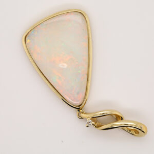 Blue Green and Pink Yellow Gold Solid Australian Crystal Opal Necklace Pendant with Diamond