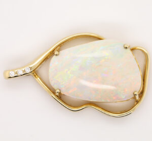 Blue Green and Pink Yellow Gold Solid Australian Crystal Opal Necklace Pendant with Diamonds