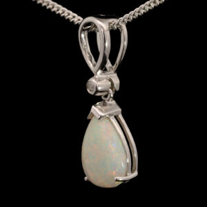 Blue Green Yellow Gold Solid Australian Crystal Opal Necklace Pendant with Diamond