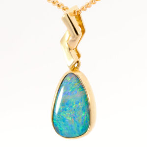Yellow Gold Blue Green Yellow Orange Australian Doublet Opal Pendant Necklace