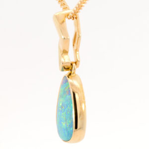 Yellow Gold Blue Green Yellow Orange Australian Doublet Opal Pendant Necklace