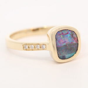 Yellow Gold Blue Green Red Purple Pink