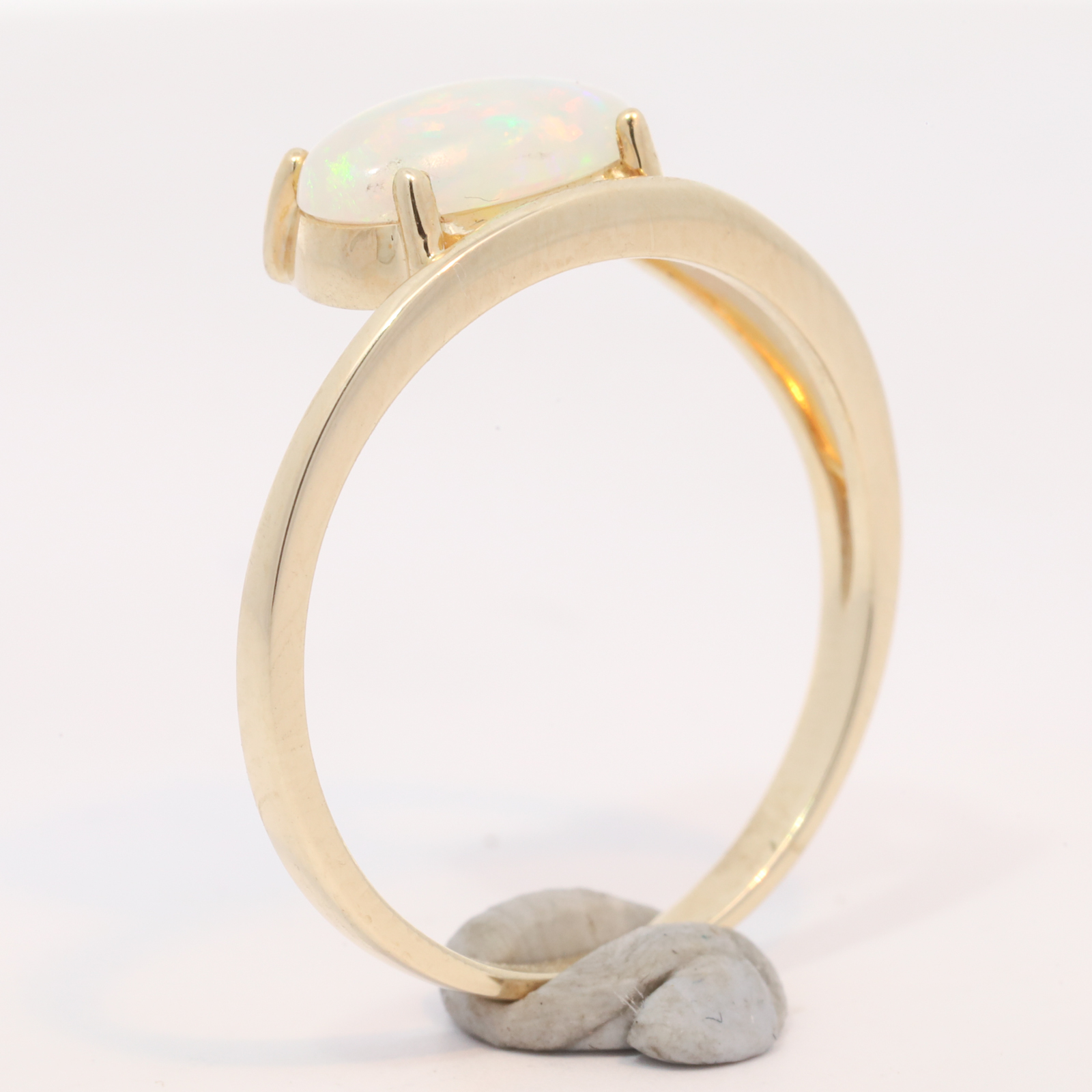 Yellow Gold Blue Green Yellow Orange Pink Crystal Opal