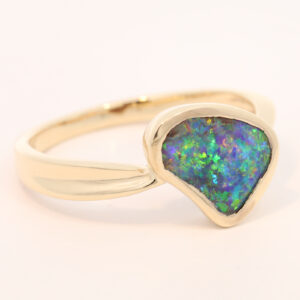 Yellow Gold Blue Green Yellow Orange Red Boulder Opal Ring