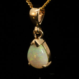Yellow Gold Green Yellow Orange Crystal Opal Pendant