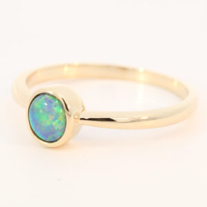 Yellow Gold Blue Green Yellow Orange Crystal Opal Ring