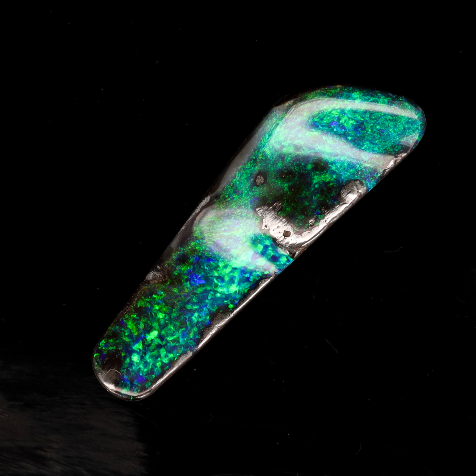Unset Blue Green Boulder Opal