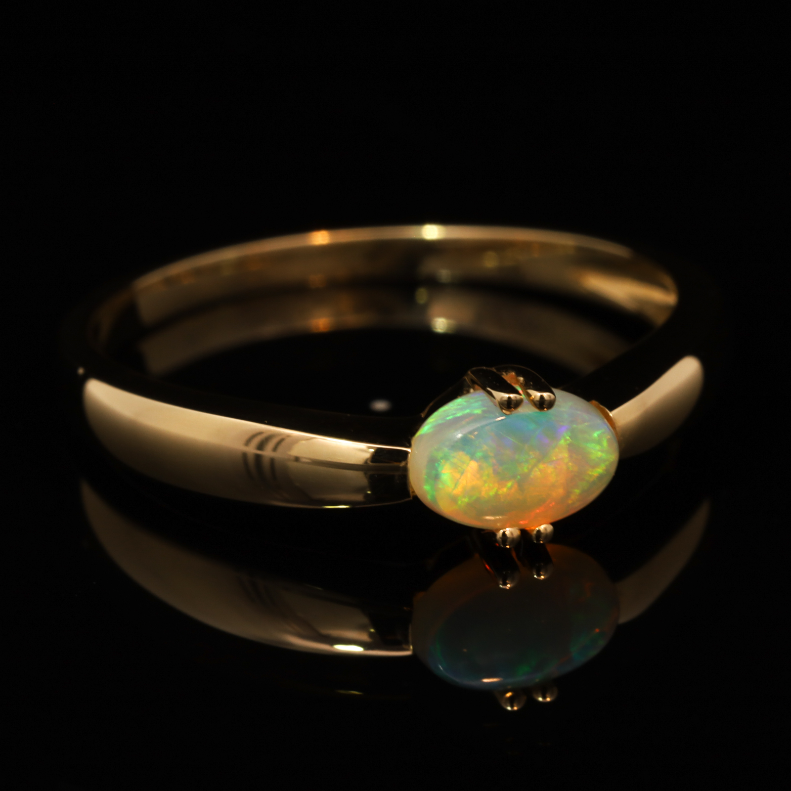 Yellow Gold Green Yellow Orange Crystal Opal Ring