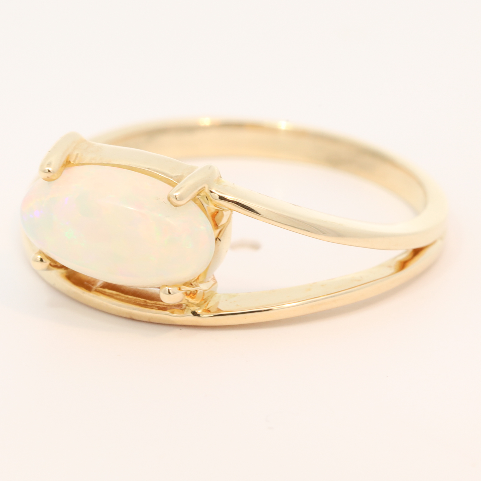 Yellow Gold Blue Green yellow Orange Pink Crystal Opal Ring