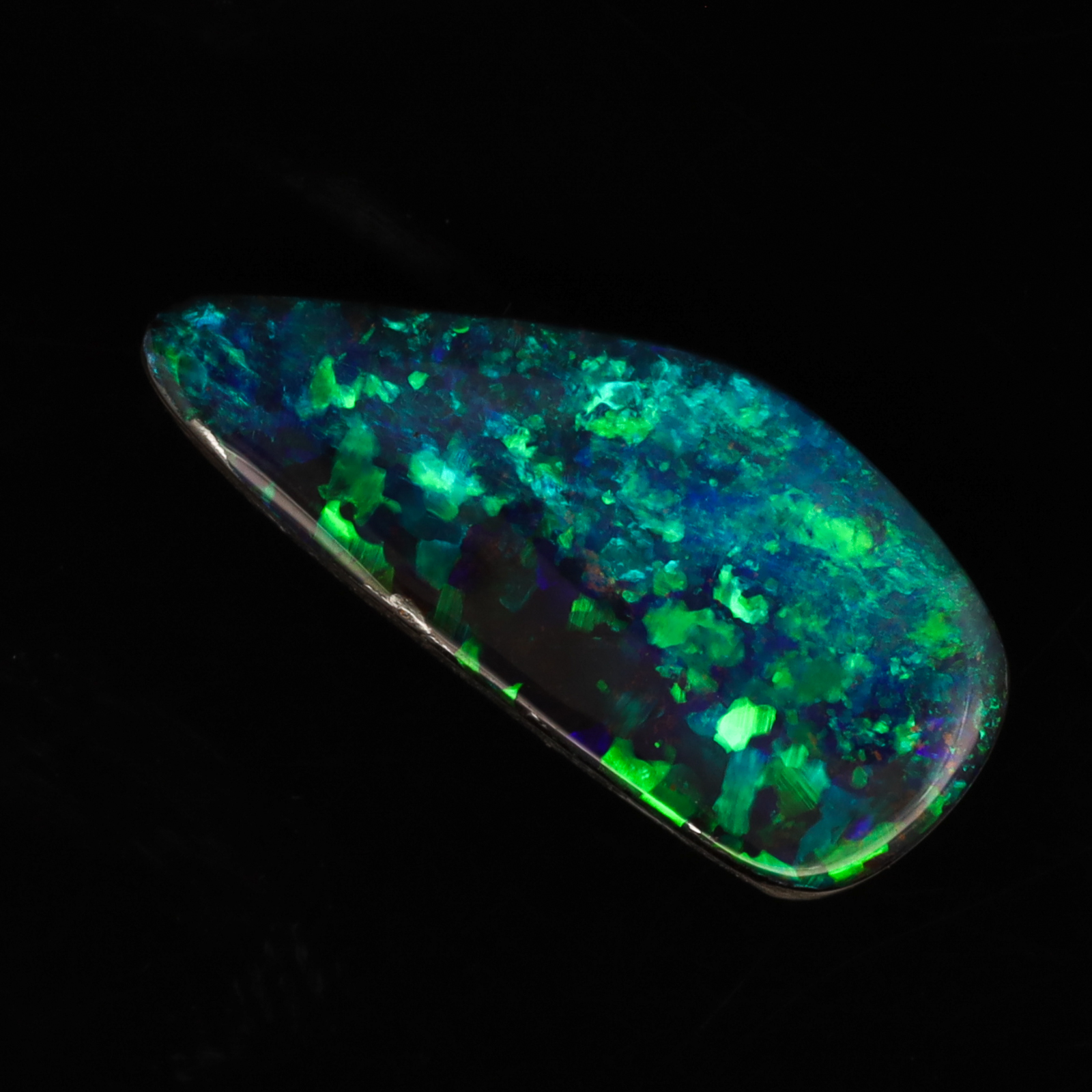 Unset Blue Green Boulder Opal