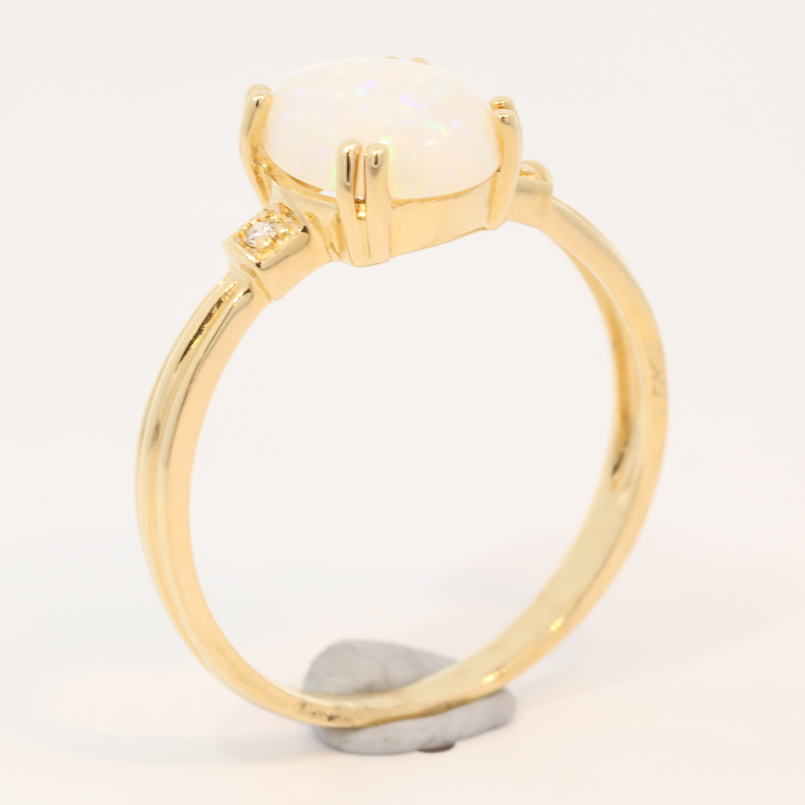 Yellow Gold Green Yellow Orange White Crystal Opal and Diamond Ring