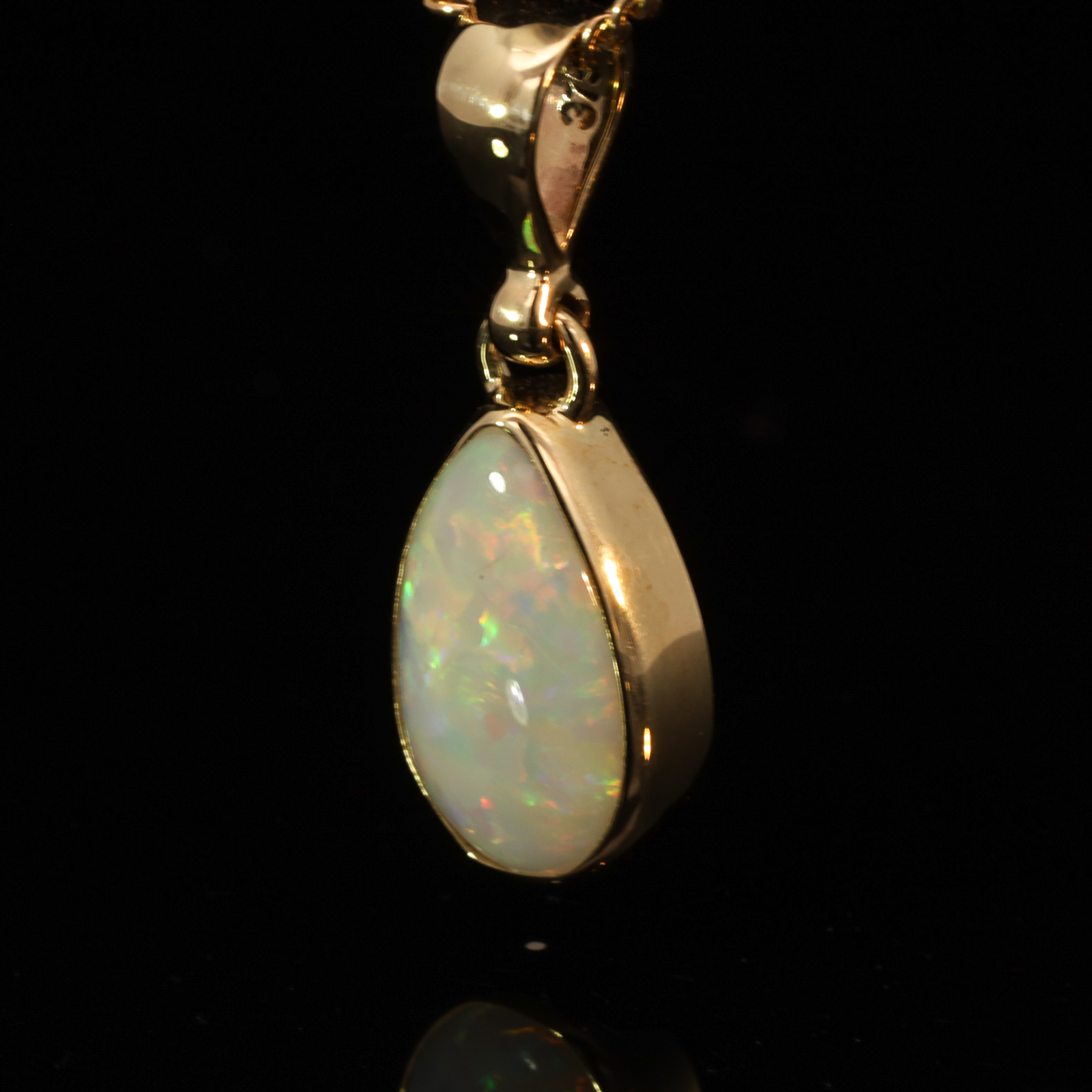 Yellow Gold Blue Green Yellow Orange Pink White Opal Pendant