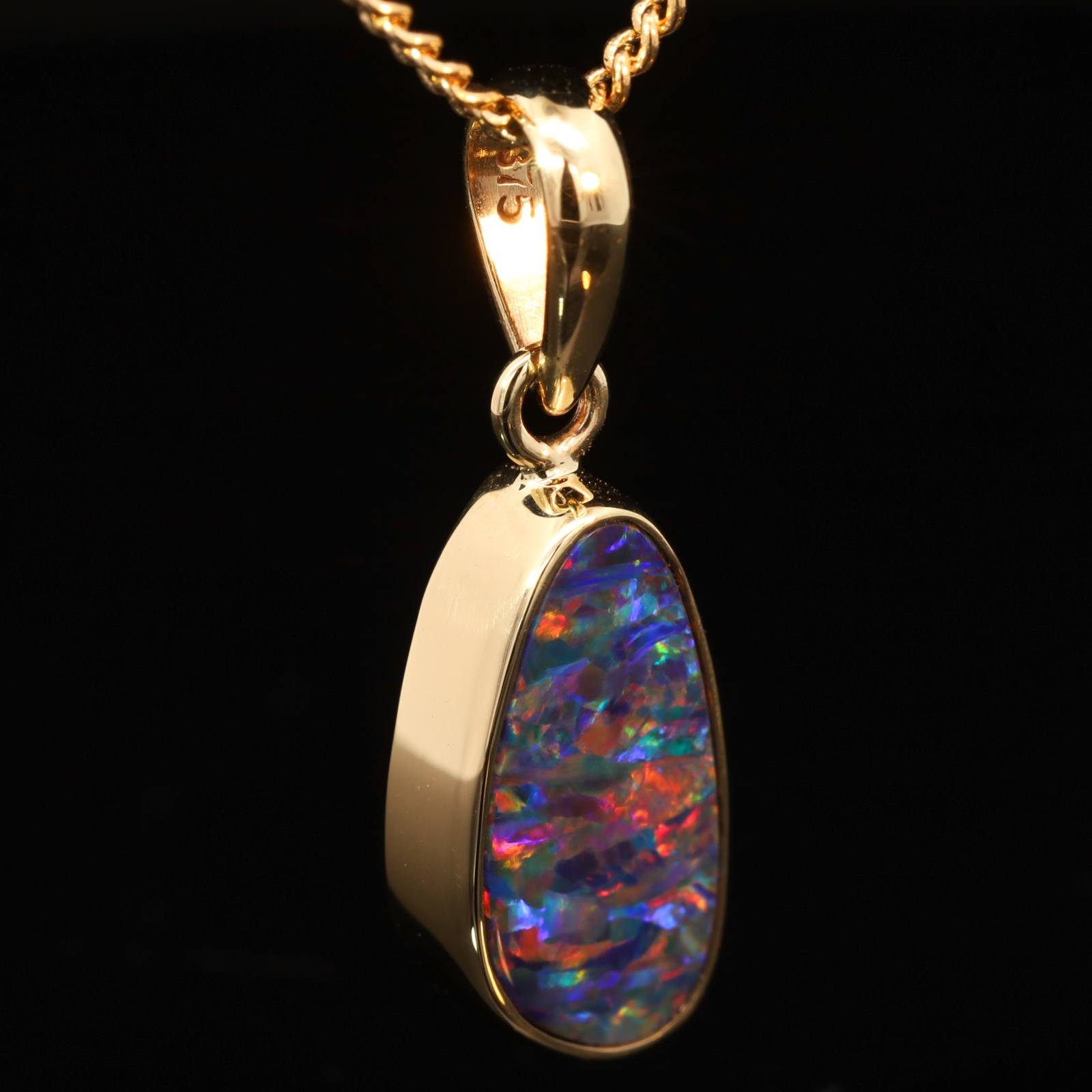 Yellow Gold Blue Green Yellow Orange Red Doublet Opal Pendant